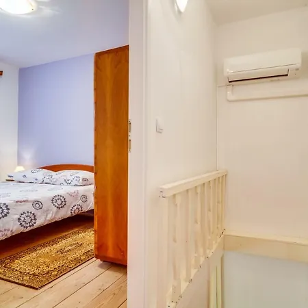 Holiday House Ines Nyaraló Barban